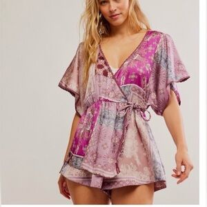 FREE PEOPLE Oasis Romper /Dawn Pink Combo size small